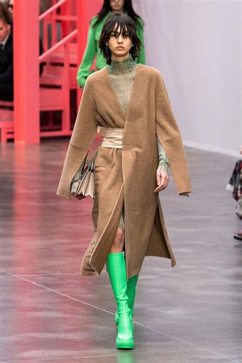 fendi vogue runway